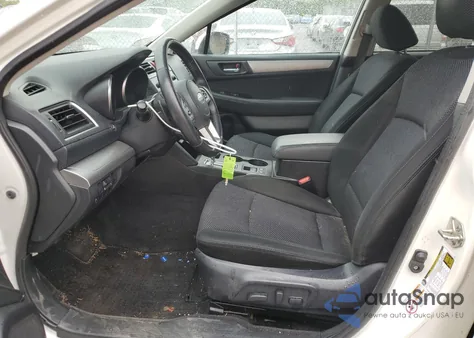 2015 Subaru Outback 2.5I Premium z USA, uszkodzony, nr VIN 4S4BSACC3F3248227